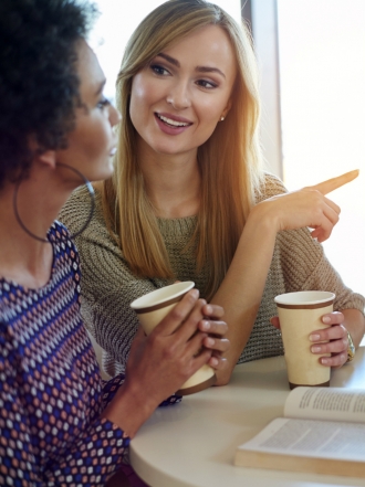 Así es la compatibilidad en el amor entre un Cáncer y un Acuario