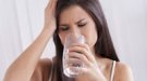 El dolor de cabeza por consumir bebidas y comidas frías, propio de mujeres: ¿por qué?