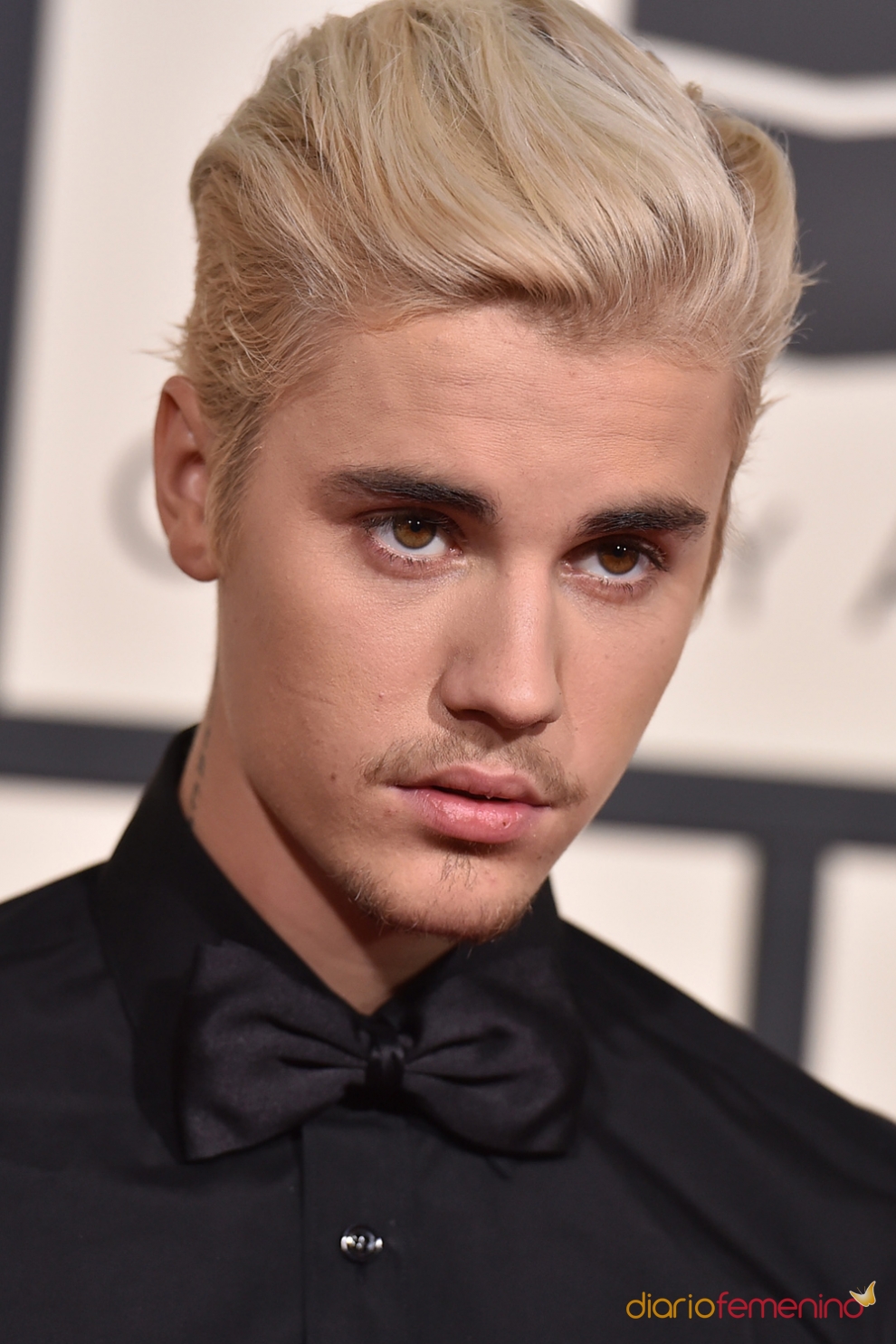 Famosos Con Bigote: Justin Bieber