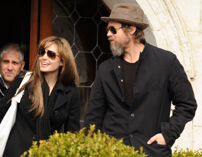 Angelina Jolie y Brad Pitt solidarios con los refugiados en Sarajevo