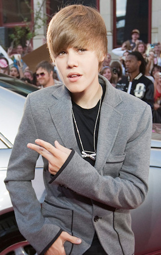 Justin Bieber, bajito y virgen