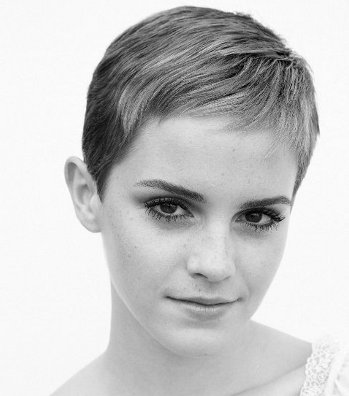 Emma Watson se ha cortado el pelo