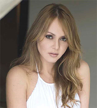 Una Gaby Spanic Desfigurada Y Enferma Abandona Soy Tu Duena