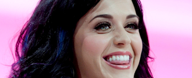Katy perry en el desfile navideño de victorias secret