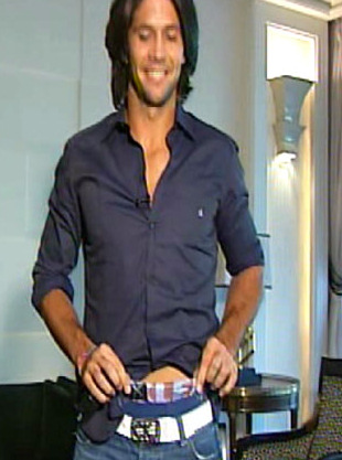 Fernando verdasco enseña sus calzoncillos a ana rosa quintana