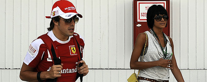 Fernando Alonso Raquel del Rosario Gran Premio de Corea