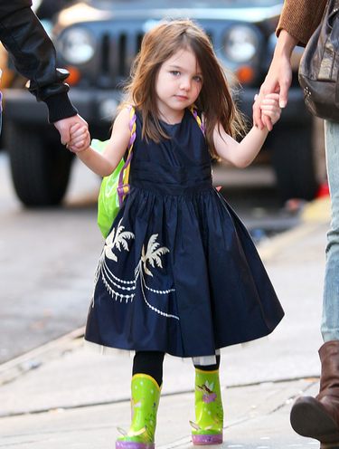 Tom Cruise y Katie Holmes, opiniones enfrentadas por la educación de Suri