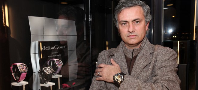 José Mourinho deja a un lado la polémica y saca su lado más sensual