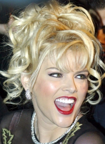 Anna Nicole Smith falleció en 2007 por una sobredosis