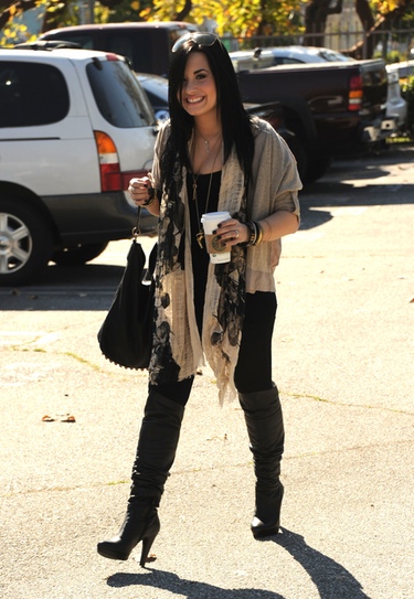 Primeras fotos de Demi Lovato tras abandonar la clínica de rehabilitación
