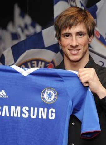 Fernando Torres con su nueva camiseta