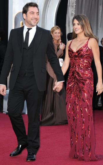 Pe y bardem juntos en alfombra roja oscar 2011