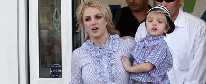Britney con uno de sus hijos