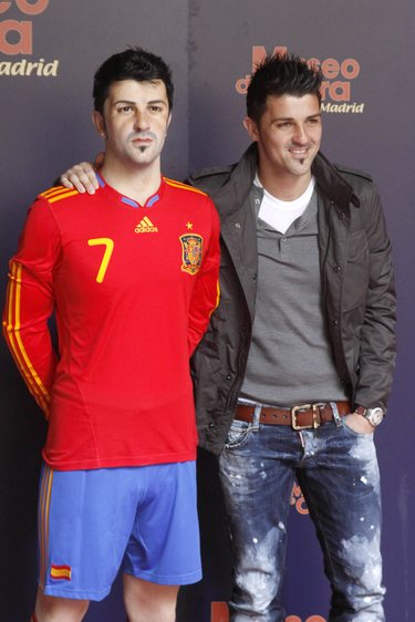 David Villa y Andrés Iniesta, héroes del Mundial, ya tienen una figura de cera