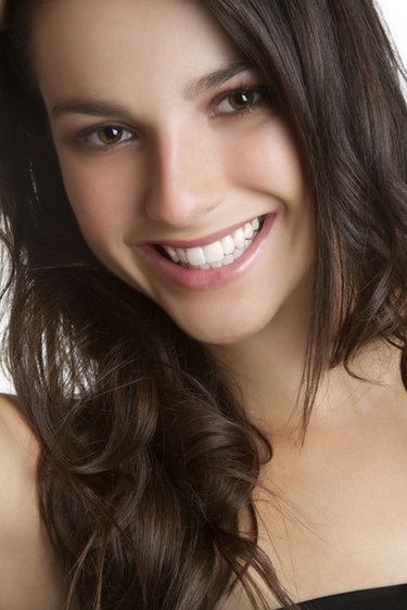 Una sonrisa bonita estimula las relaciones sexuales con tu pareja. ¡Cuídala!