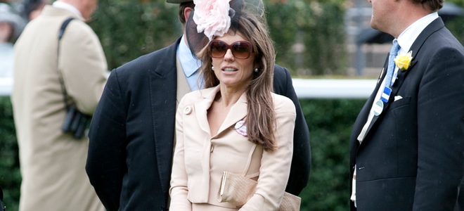Carole Middleton y Liz Hurley protagonizan la jornada de las mujeres en Ascot