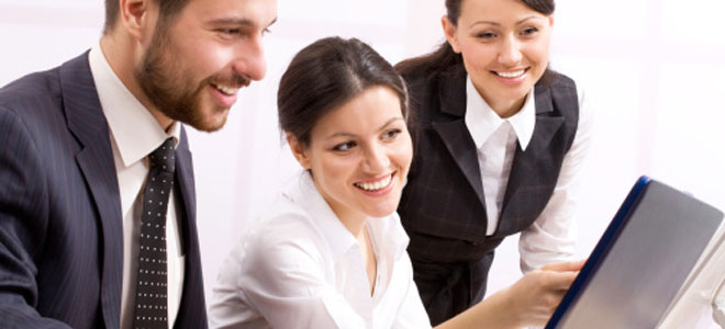 Ofertas de empleo con trabajo. Profesiones con salida y sus salarios