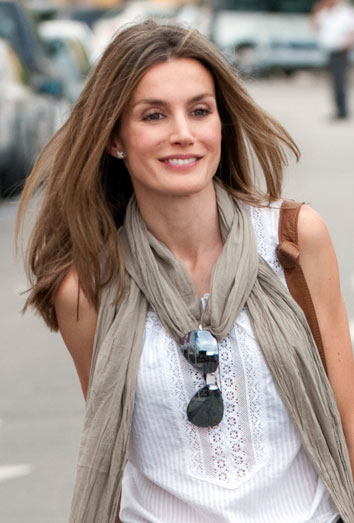 Letizia mejora su look y aspecto tras sus lujosas vacacions en las islas Fiyi
