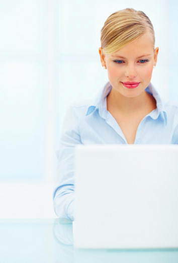 Mujeres emprendedoras en la Red