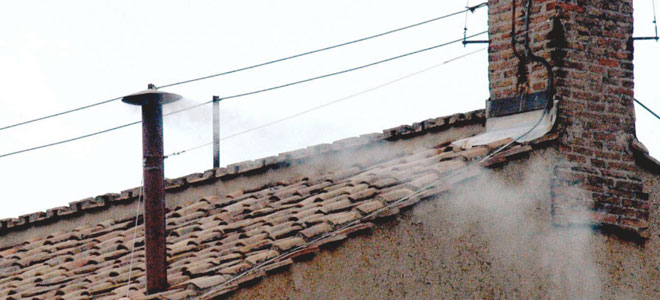 Cómo se hace la fumata del nuevo Papa.