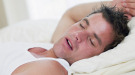 Pon solución a los ronquidos de tu pareja