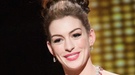 Los ocho 'looks' de Anne Hathaway en la ceremonia de los Oscar 2011