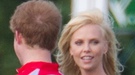 Harry, el príncipe ligón: habla con Charlize Theron y no se casará con Chelsy Davy