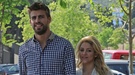 Piqué enseña catalán a Shakira, que pide a sus fans que vayan a su concierto