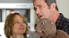 El castor de peluche de Mel Gibson entre los estrenos de cine de esta semana