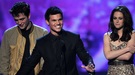 Kristen Stewart, Robert Pattinson y Taylor Lautner desvelarán un avance de 'Amanecer' en los MTV Movie Awards 2011