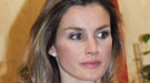 Letizia, en mini vestido y fatal maquillada; un look cuyas críticas traspasan fronteras