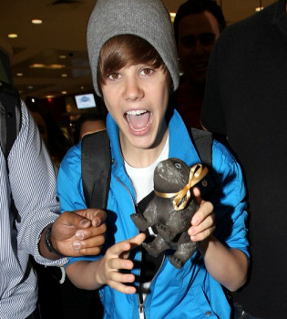 Justin Bieber aterriza en Australia