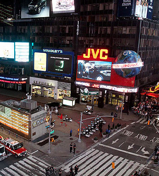 Un coche bomba obliga a desalojar Times Square