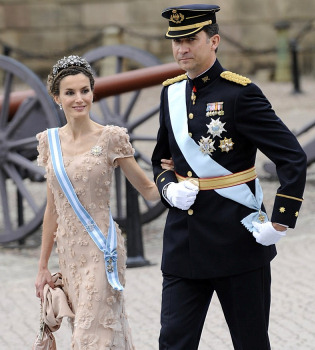 Felipe y Letizia, trasnochadores en la fiesta post-boda de Victoria de Suecia