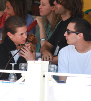 El novio de Carlota Casiraghi, uno más en la familia real monegasca