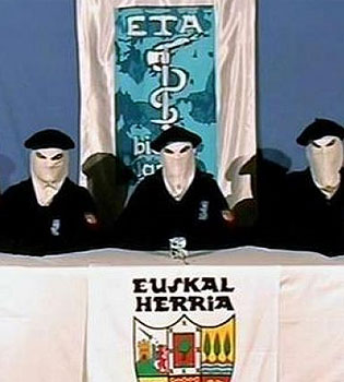 Los terroristas de ETA anuncian un alto el fuego en la BBC