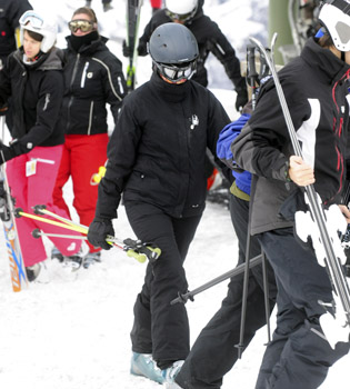 La Infanta Elena inicia la temporada de esquí en Baqueira