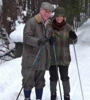 Carlos de Inglaterra y Camilla Parker felicitan la Navidad de la forma más original