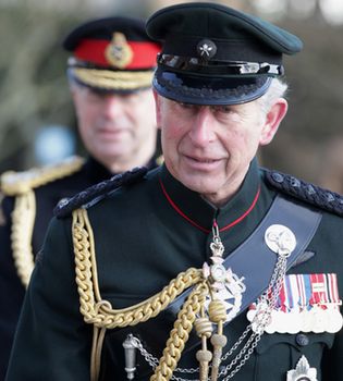 Carlos de Inglaterra podría padecer Alzheimer