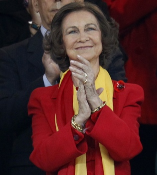 La Reina Sofía ha sido operada de la vista, según Jaime Peñafiel