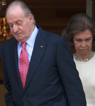 El Rey Juan Carlos, con un ojo morado en Zarzuela