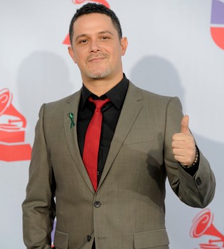 Alejandro Sanz recibirá el Premio a la Herencia Latina