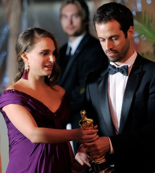 Natalie Portman arrepentida de no haber ido a rehabilitación tras 'Cisne Negro'