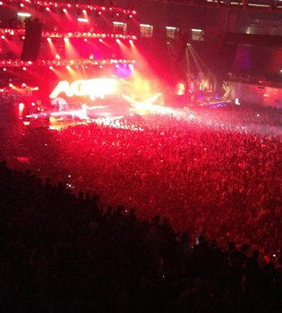 El Halloween de Steve Aoki acaba en muertes en el Madrid Arena