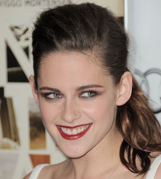Kristen Stewart, acusada de ladrona en 'Amanecer 2'
