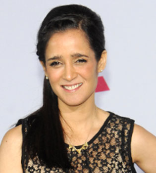 'Los momentos' de Julieta Venegas contra la violencia en México