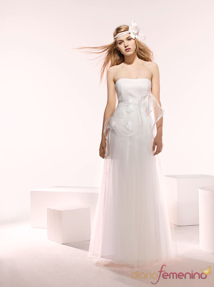 Nueva Moda Paris - Suzanne Ermann 2010 - Vestidos de Novia -  Modelo Argentine