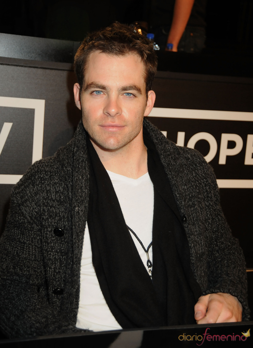 Next photo of Chris Pine