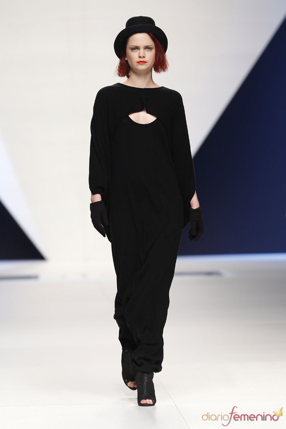 Anjara - Moda en negro - Cibeles Fashion Week 2010