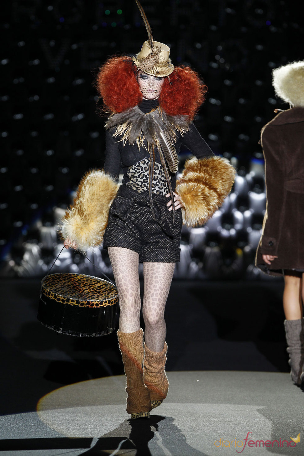 Glamour y elegancia de París en Cibeles 2010